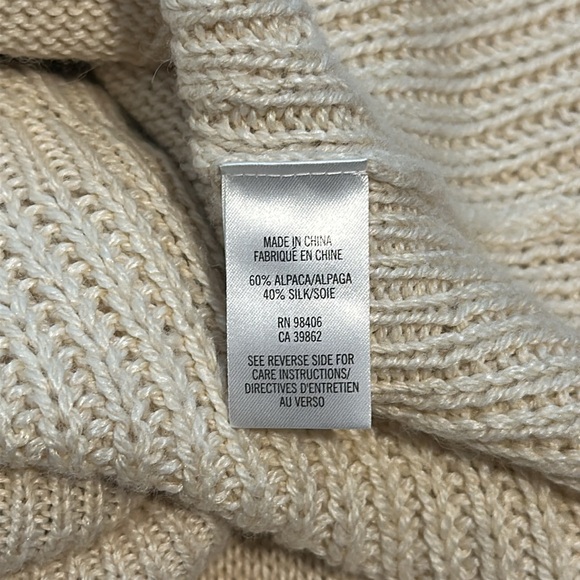 Theory Dashana Leuna Alcapa and Silk Blend Turtleneck Knit Sweater Dress Ivory - Picture 5 of 6